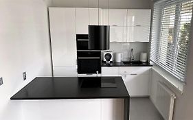 A Modern Apartment For 2 People