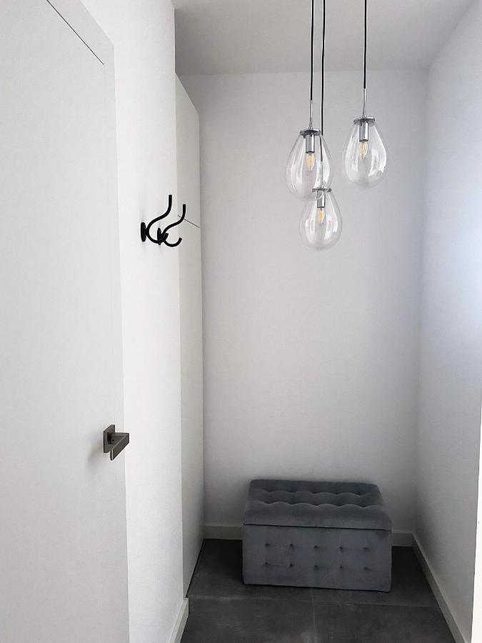 A Modern Apartment For 2 People Краків Екстер'єр фото